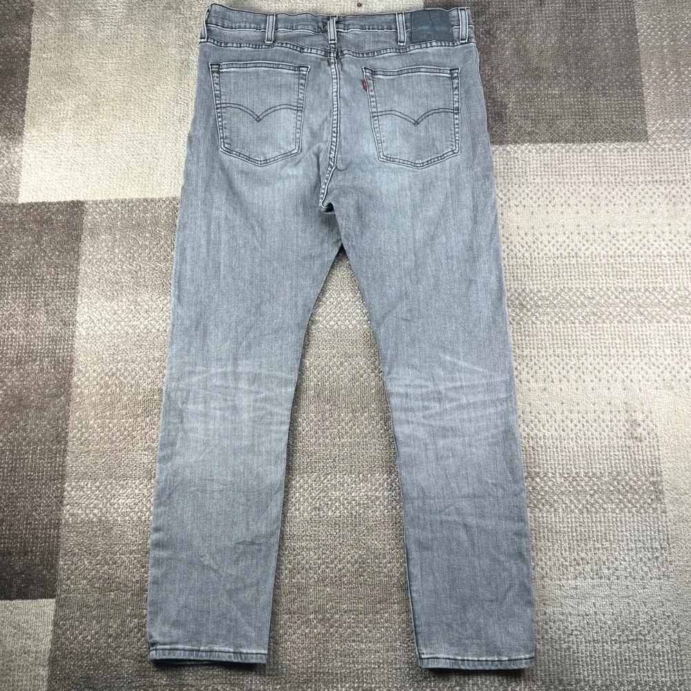 Levis keywords streetwear